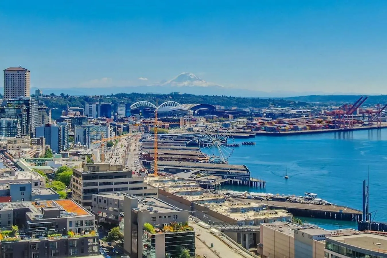 Apartment 103 Belltown Modern And Bright In The Heart Of Belltown Queen Bed Seattle